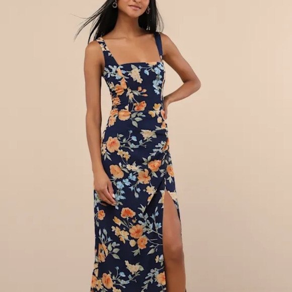 Lulu's Navy Floral Midi Dress - Picture 2 of 3
